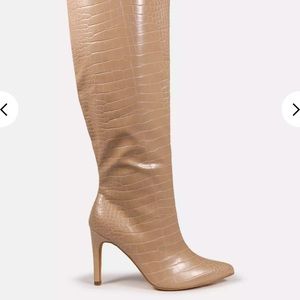 Misguided crocodile boots 👢💘 UK 5, US 6.5